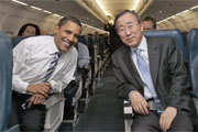 Secretary-General Ban Ki-moon with US Senator Barack Obama in February 2007